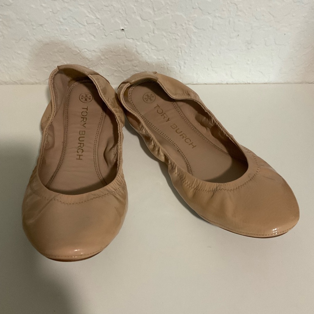 Tory Burch Tan Ballet Flats size 9